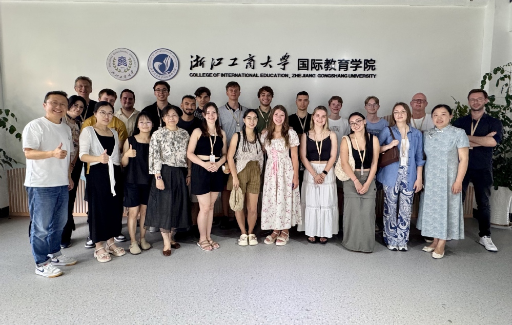比利时“汉语桥”交流团中国文化体验之旅圆满结束